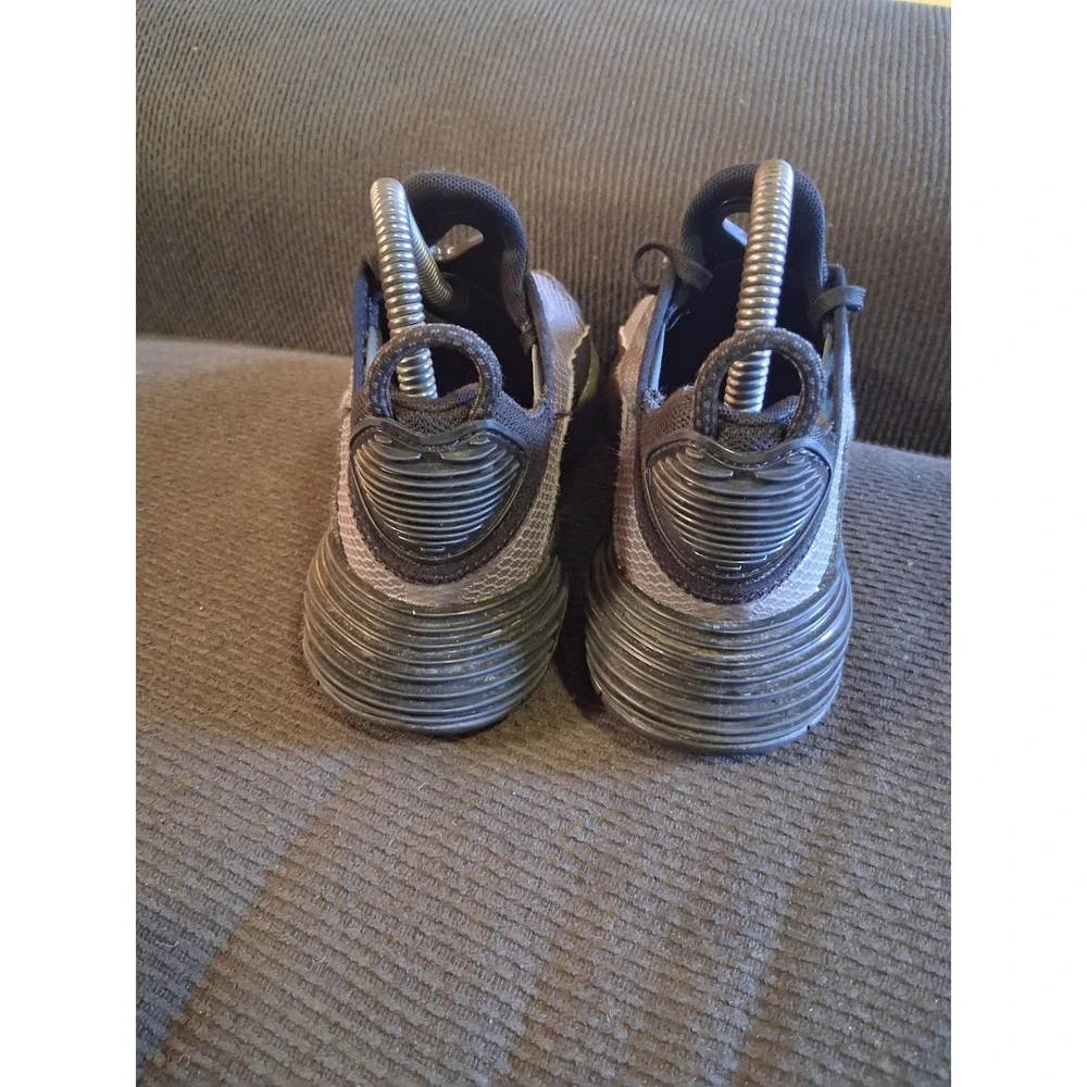 Nike Shoes Youth 4Y Air‎ Max 2090 Black Anthracite Running Sneakers CJ4066-001